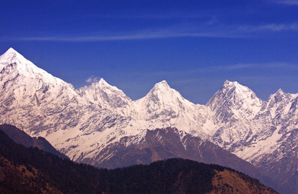 Munsiyari Tour Package for Couples (3 Days/2 Nights)